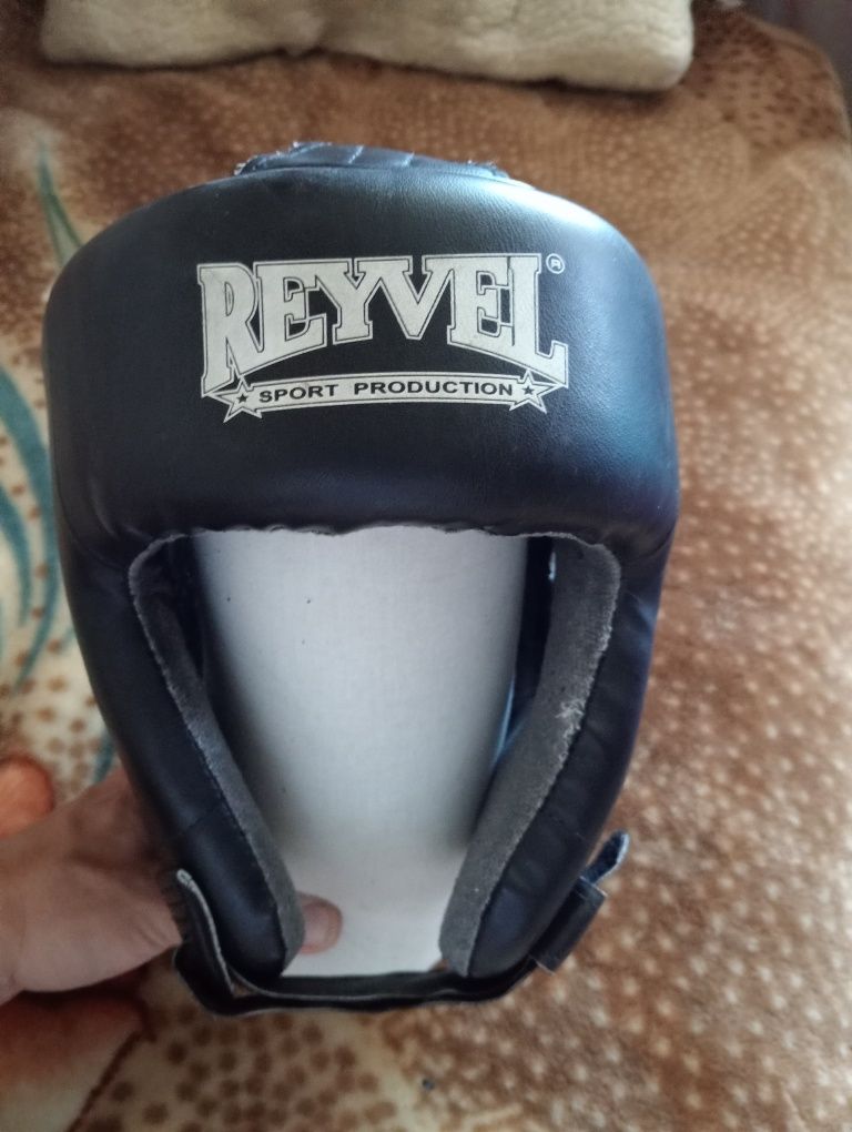 Шлем для тренировок по боксу