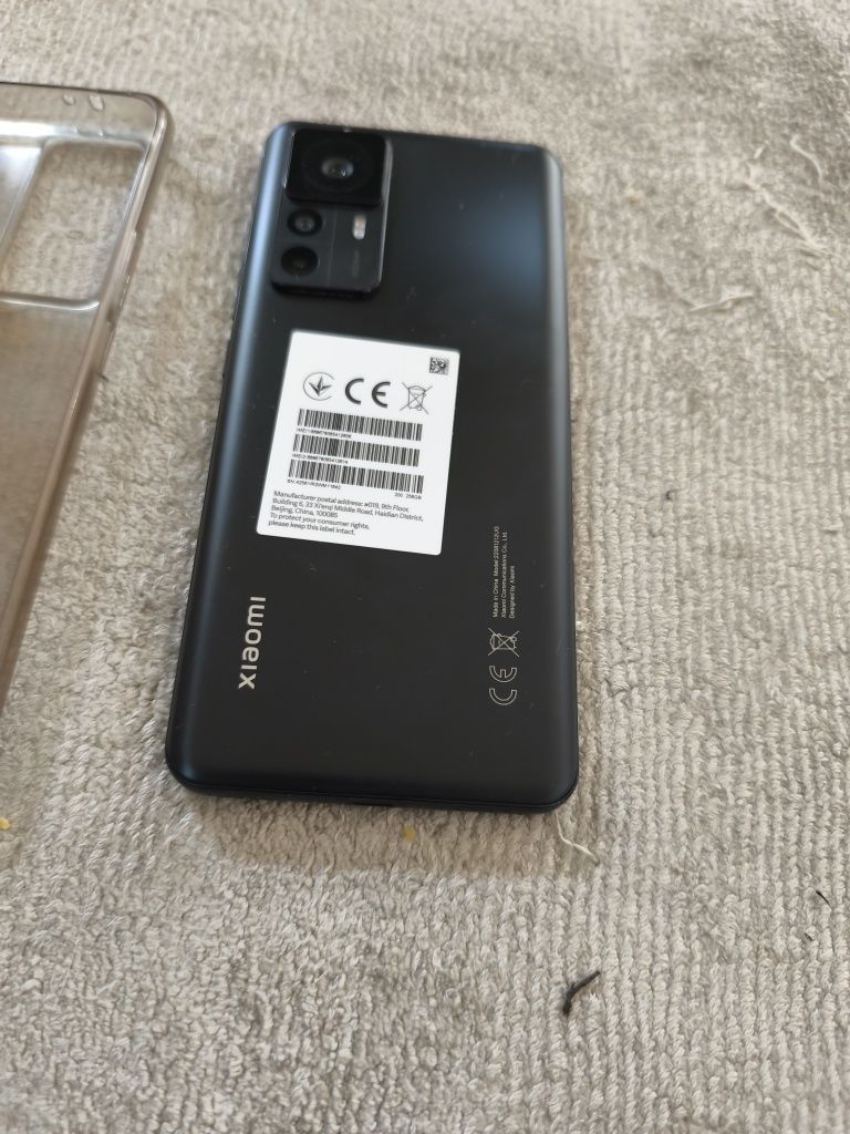 Sprzedam telefon Xiaomi 12T Pro 8GB RAM 256GB 5G czarny na gwarancji
