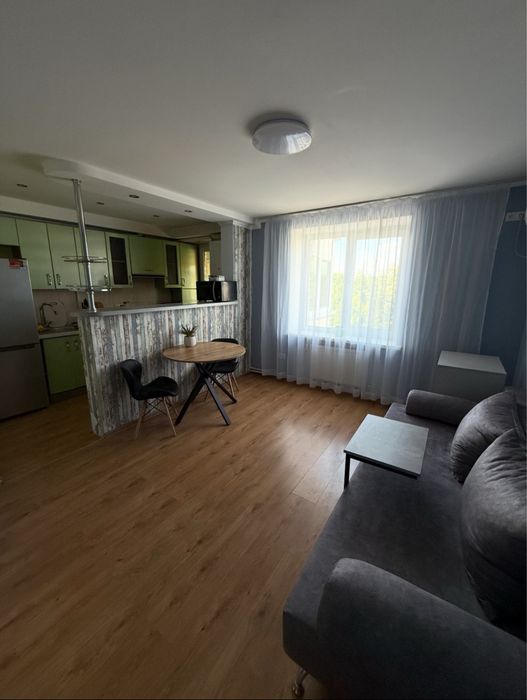 Продам квартиру в смт Яворницьке(Іларіонове)