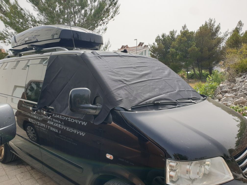 Sprzedam osłonę przedniej szyby VW Multivan T5
