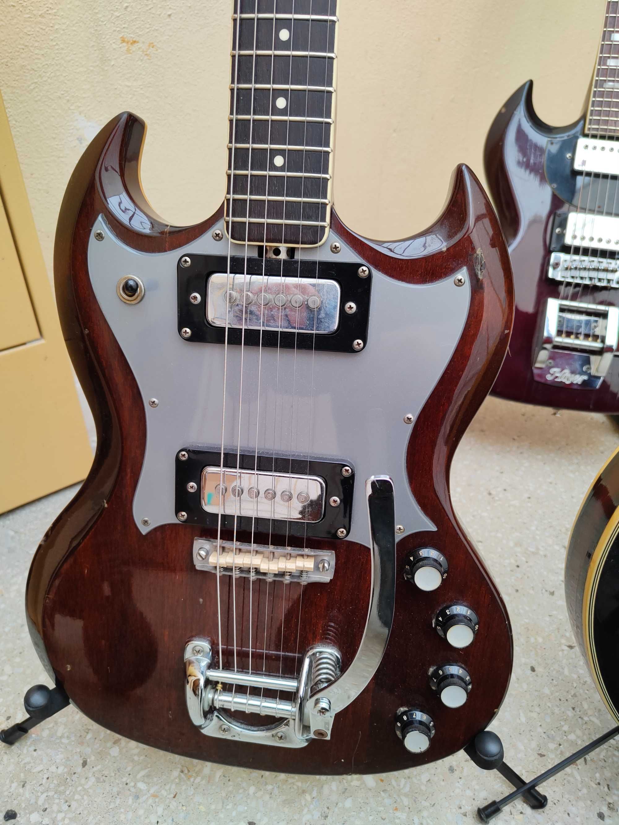 Gitara EKO Indy w stylu SG, 1972r. p90, bigsby.