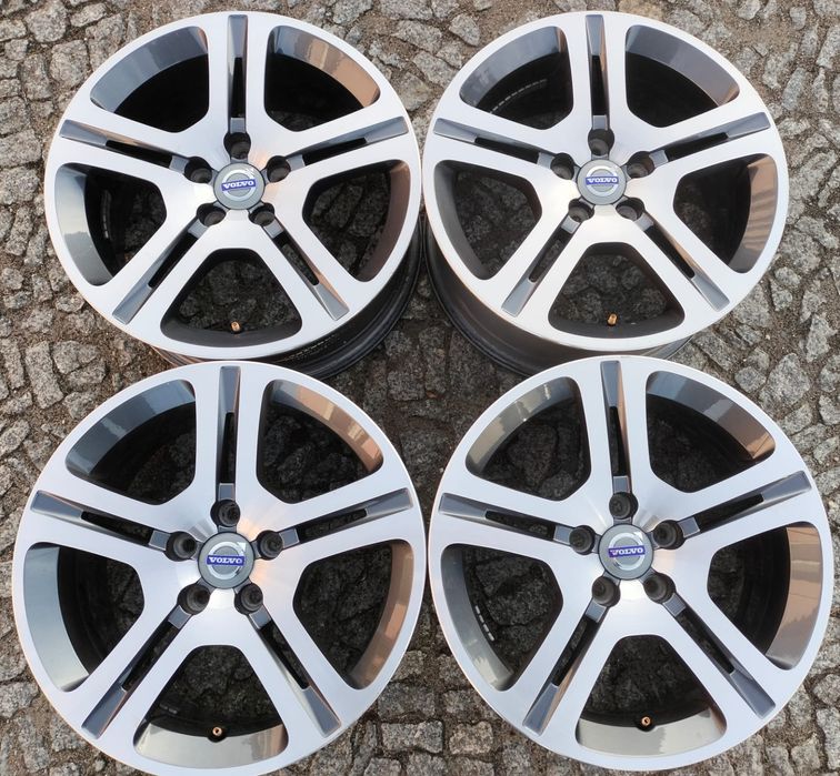 Felgi Aluminiowe Volvo S60 S80 XC70 V70 7,5x17 ET49 5x108