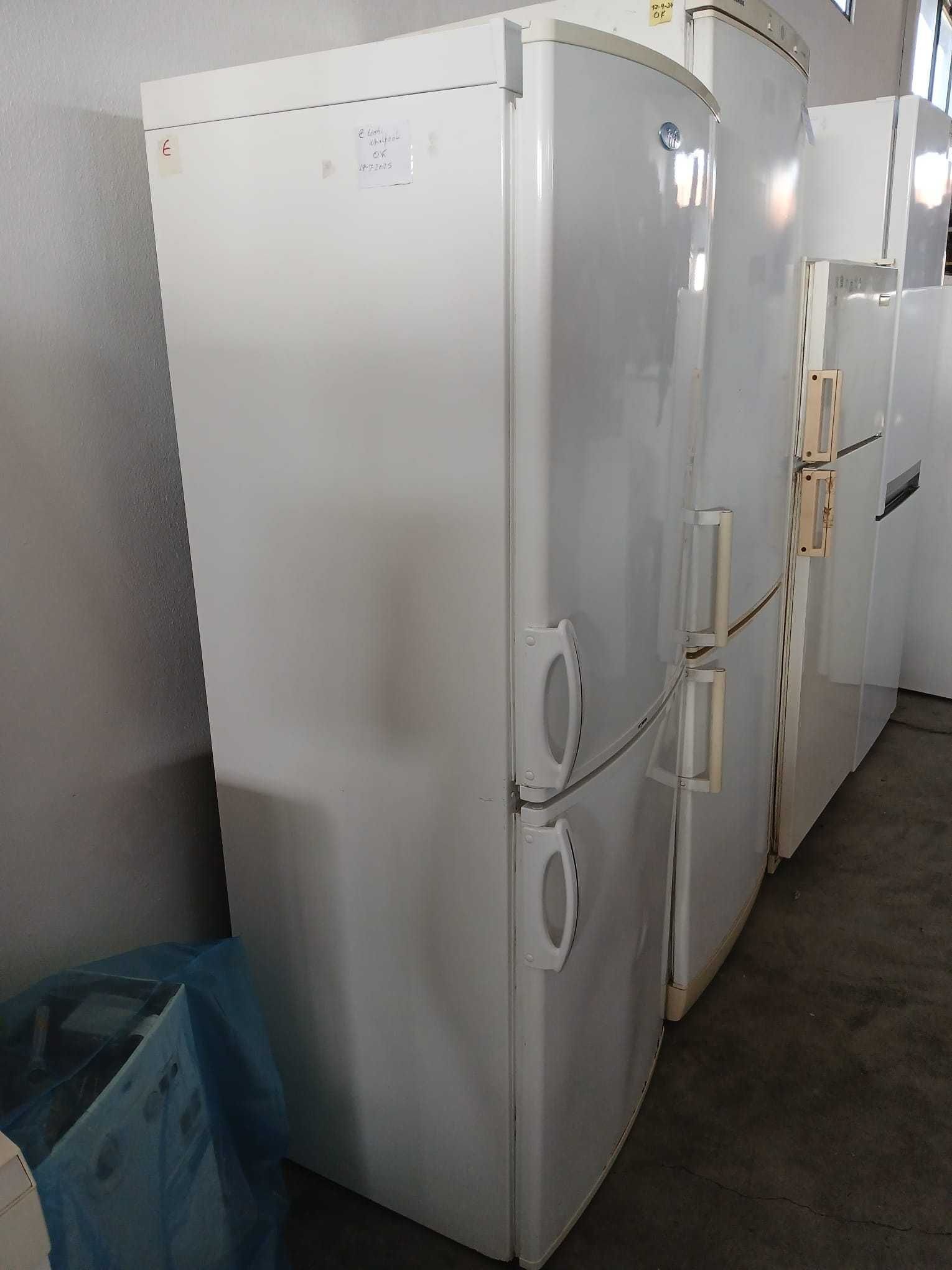 Combinado Whirlpool a funcionar na perfeição, 3 gavetas de congelação