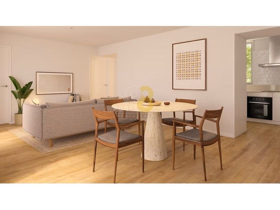 Fantástico Apartamento T2 com Varanda e Terraço e Estacionamento - ...