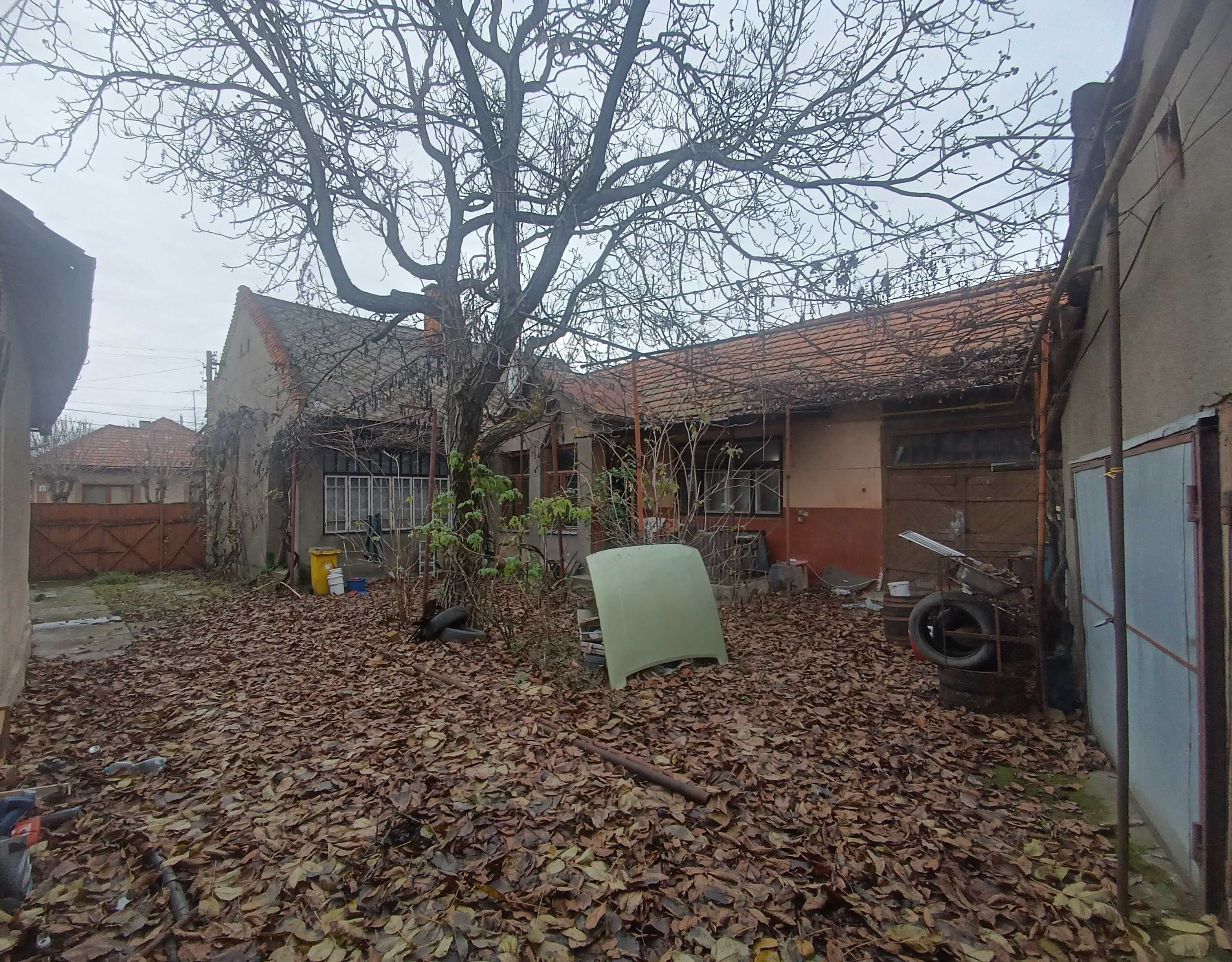 ПРОДАЖ 3-х кімнатного будинку на тихій вулиці за 10 хв ходи від центру