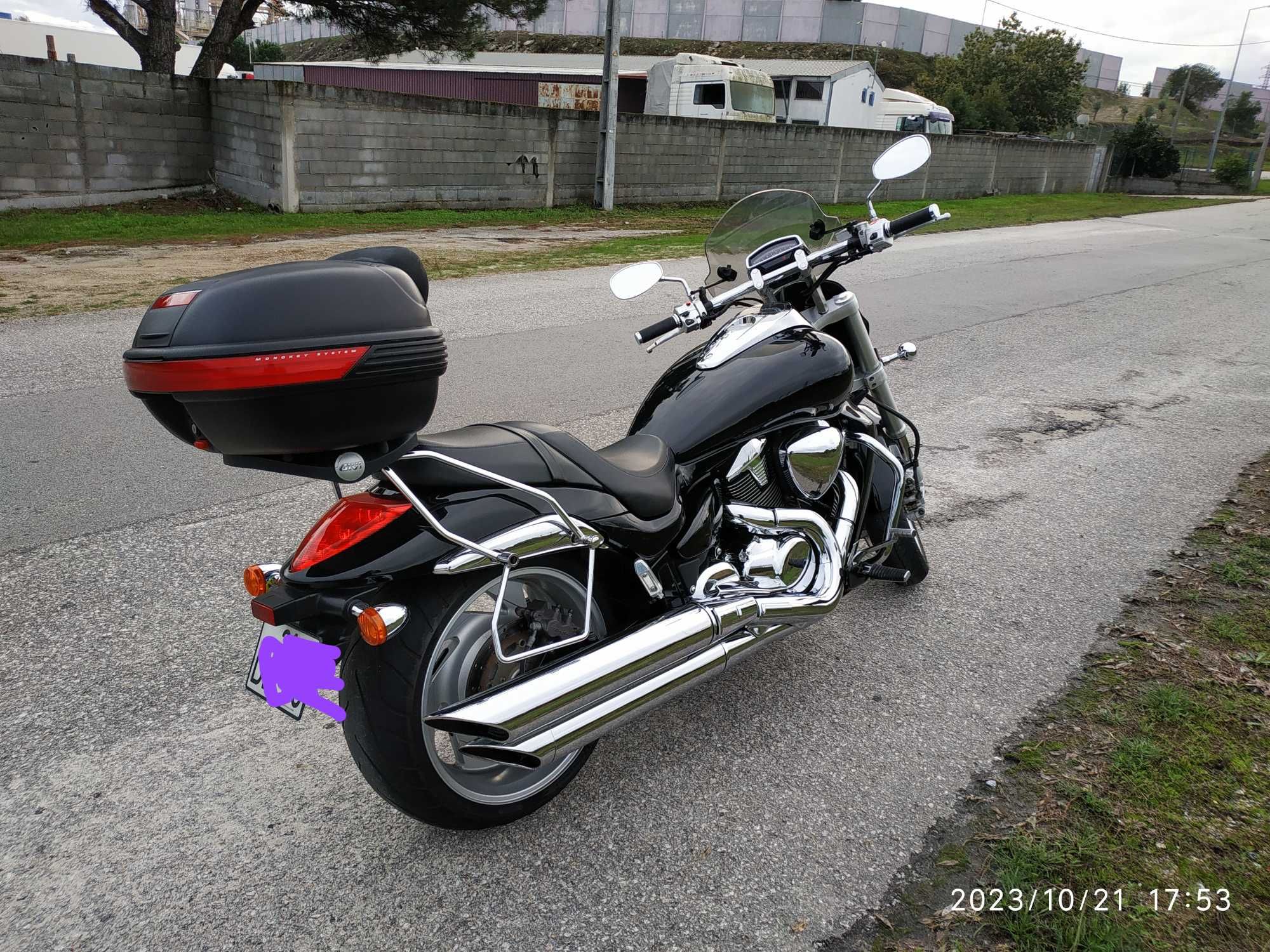 Suzuki intruder VZR 1800 R