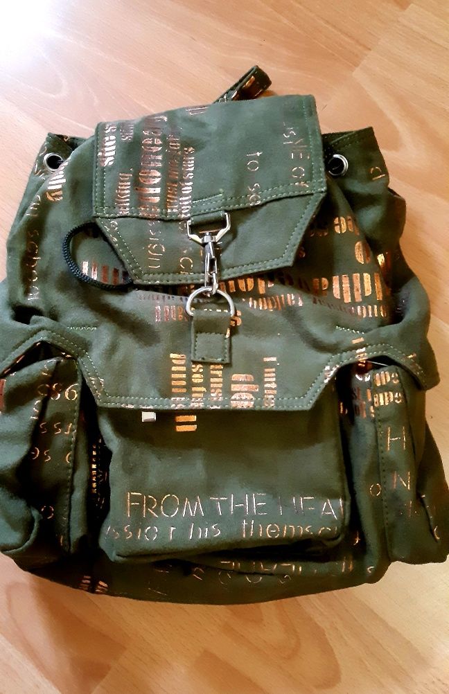 Рюкзак для дівчинки рюкзачок