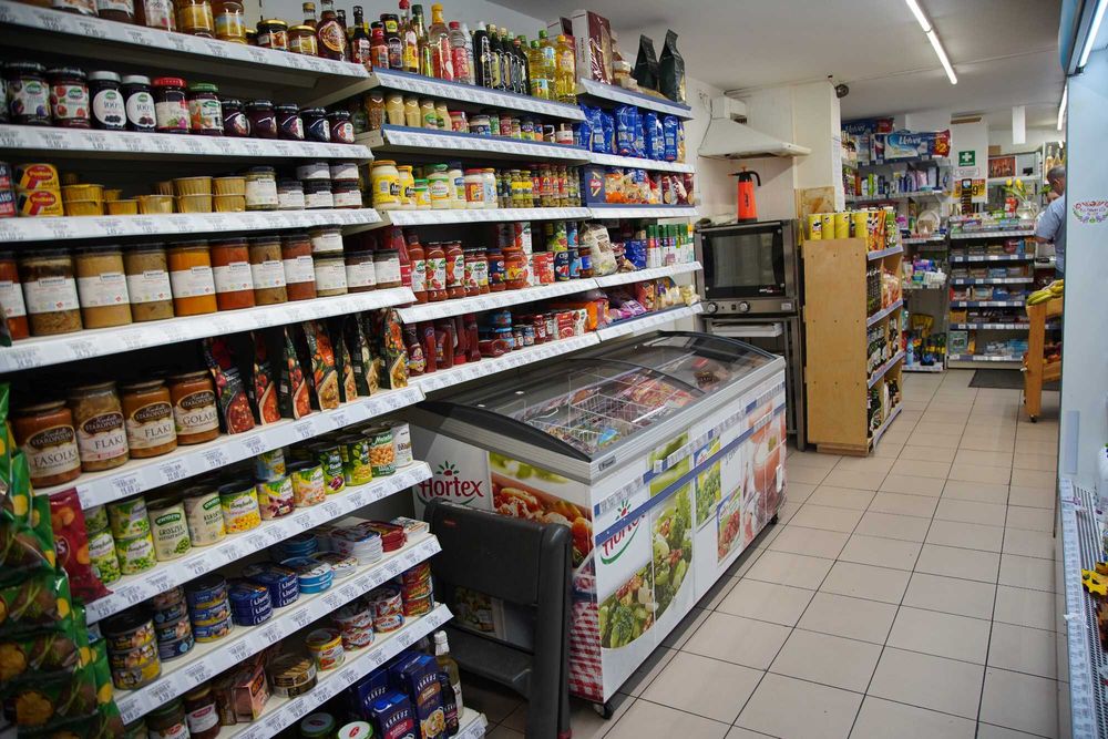 Okazja! Lokal z działającym sklepem spożywczym Warszawa Ursynów