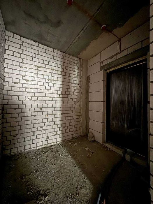 DC S4 Продам 1 комнатную квартиру ЖК Левада-2 Заливная 4 под ремонт