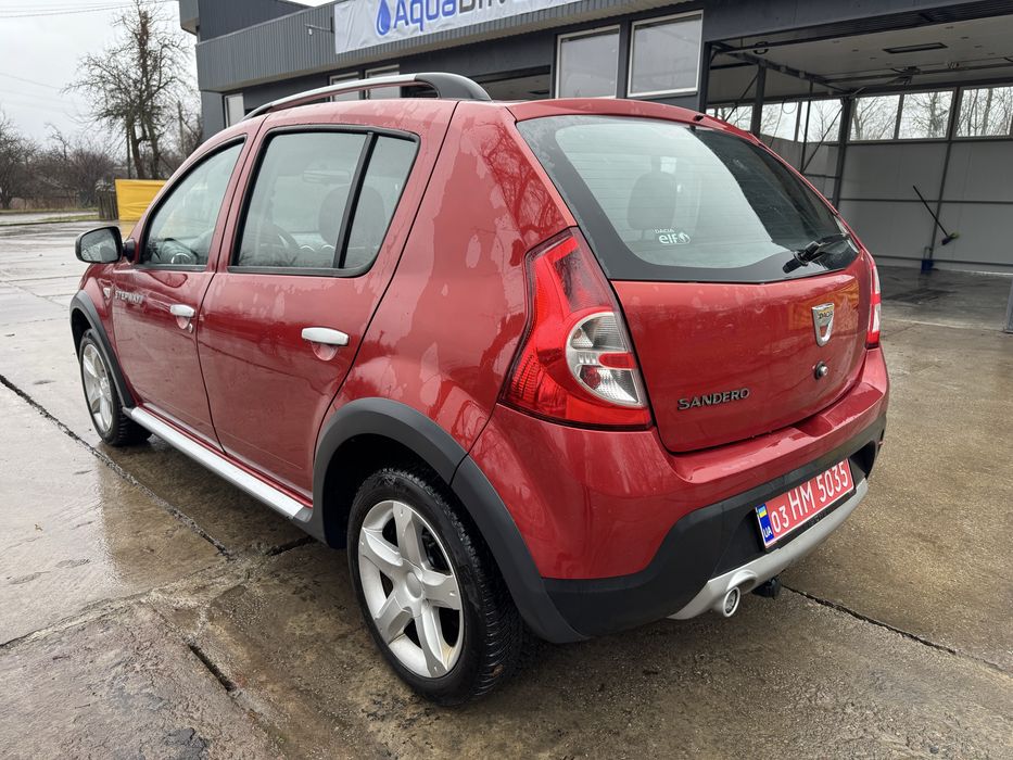 Продам сандеро степвей 12 рік газ4