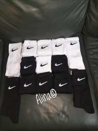 Skarpetki Nike białе, czarne