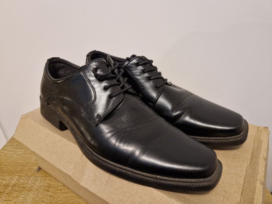 Buty Garniturowe, Eleganckie Męskie - Rozmiar 40, prawie nowe