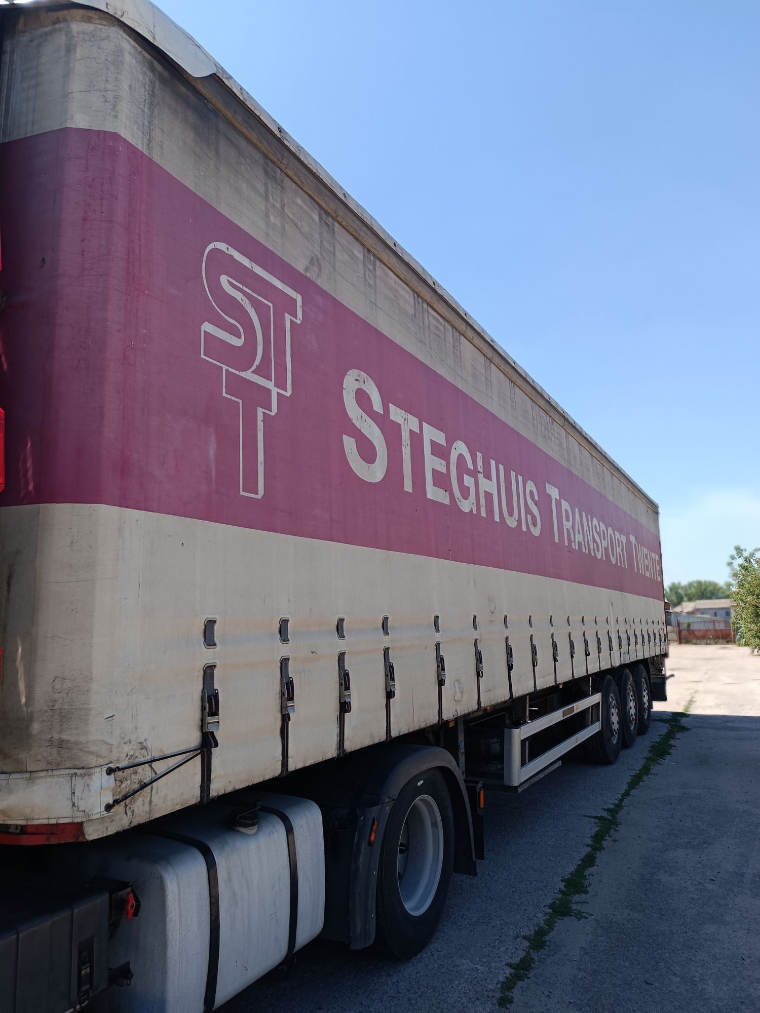 Продам полуприцеп - штора(тент) Pacton SAF intrax