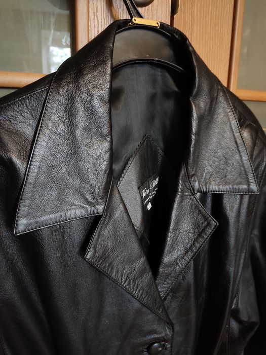 Шкіряний жіночий піджак