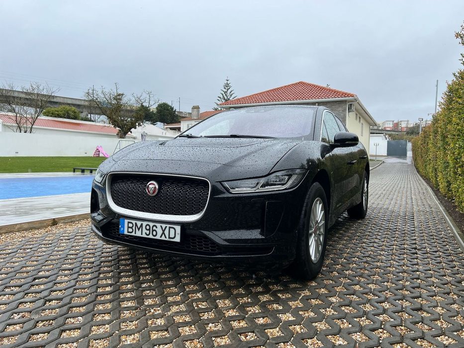Jaguar I-Pace EV400 AWD SE