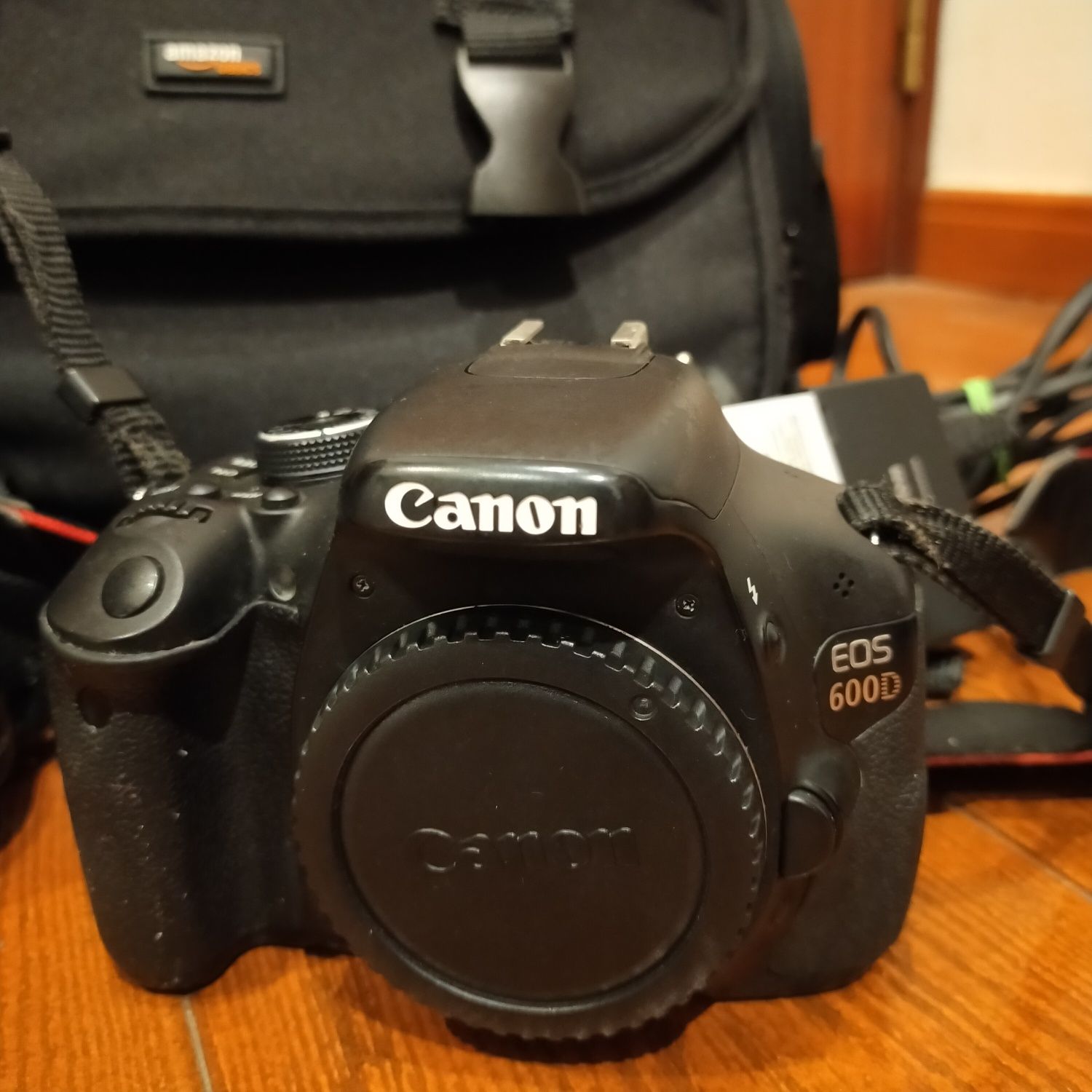 Canon 600D + 18-55mm