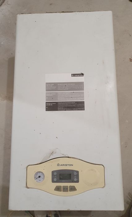 Ariston EGIS Plus piec gazowy kocioł