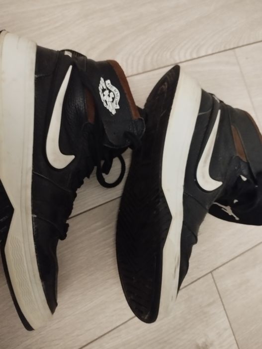 Зимові підліткові чоловічі шкіряні модні черевики ідеальний стан, 41 р