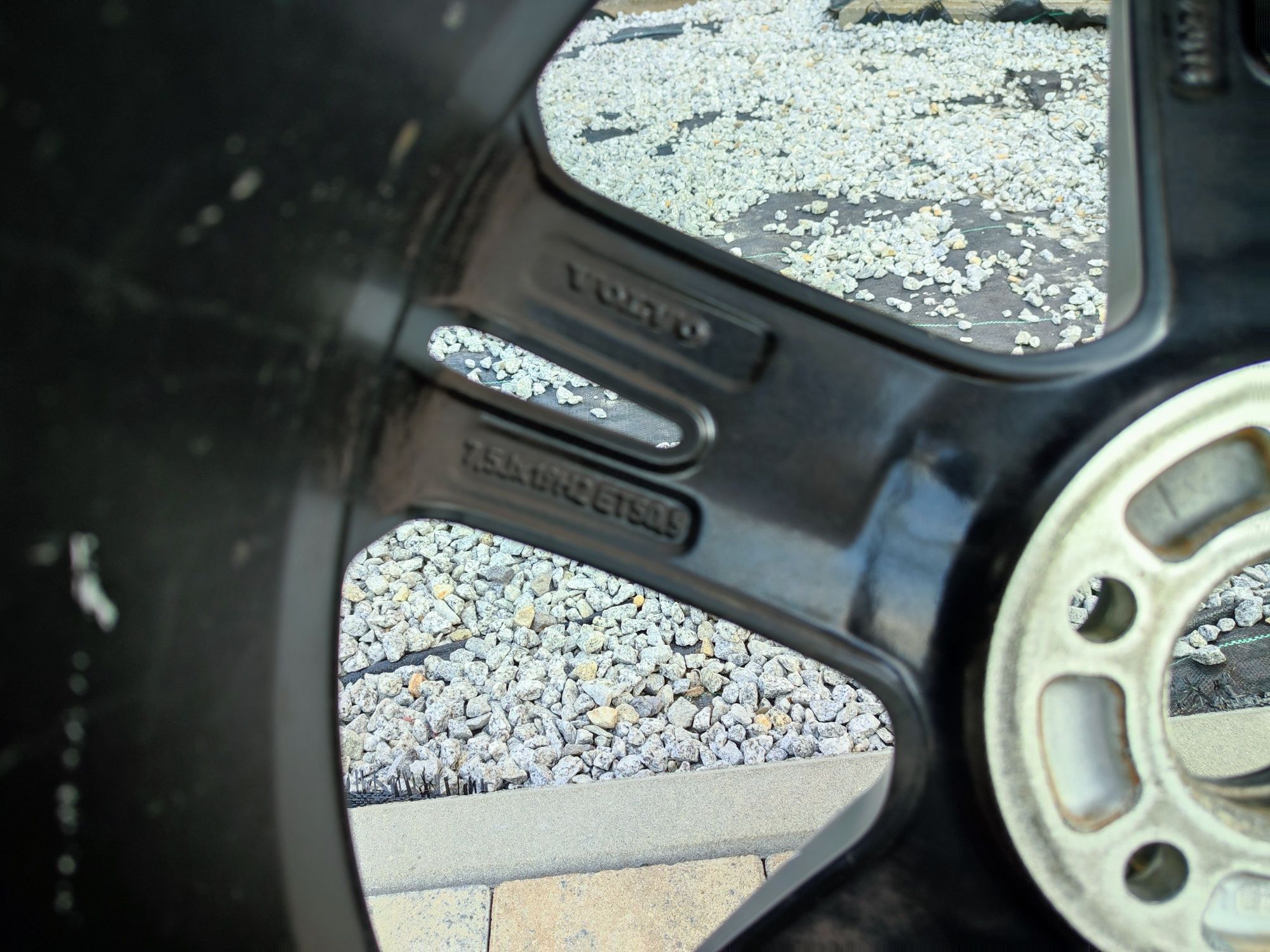 Felga pojedynka 1szt Volvo XC60 XC90 19cali 7.5J Et50.5 5x108 b.ladna