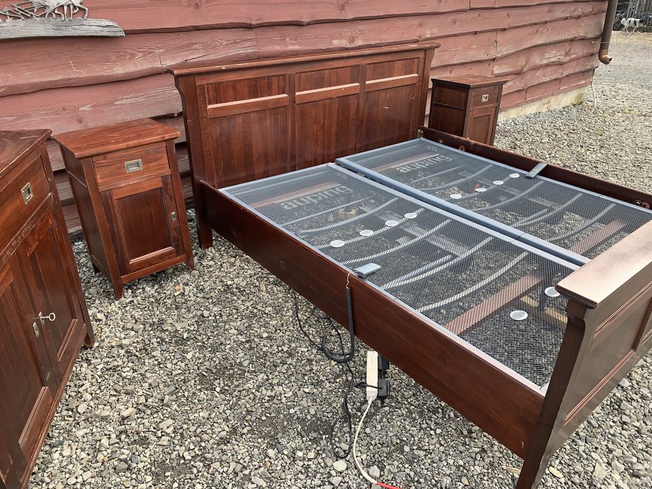 łóżko kolonialne 180/200 stelaż elektr. Komoda, szafki nocne