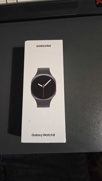 Nowy nieotwierany Samsung Galaxy Watch8 LTE (44mm) Graphite