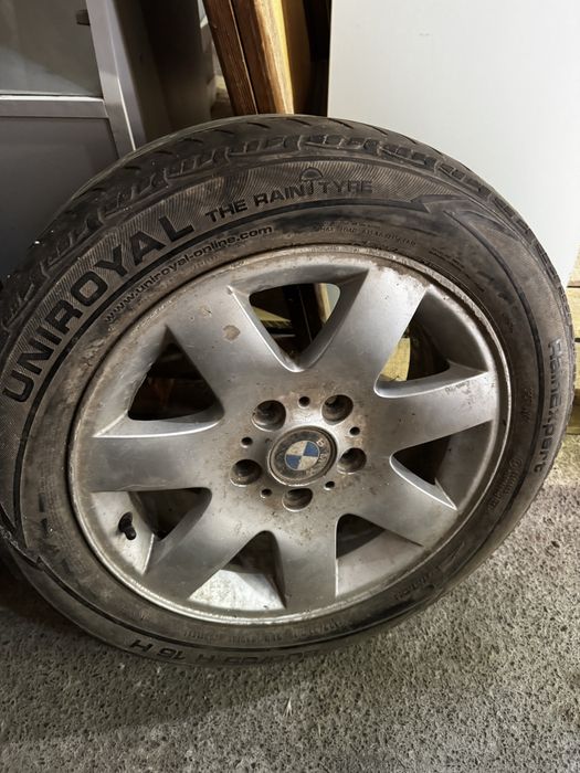 Два колеса з дисками на БМВ 205/55 R 16 H