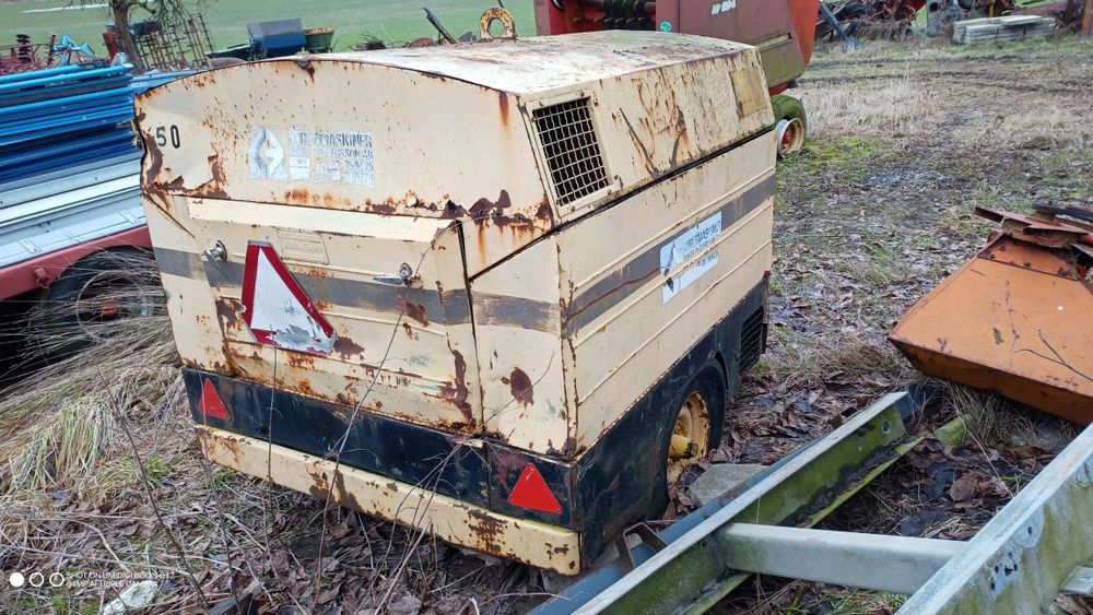 Kompresor Atlas Copco sprężarka z silnikiem Deutz 4 cylindry F4L 912