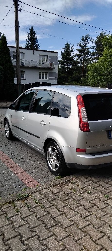 Ford MAX 1.6 benzyna rezerwacja