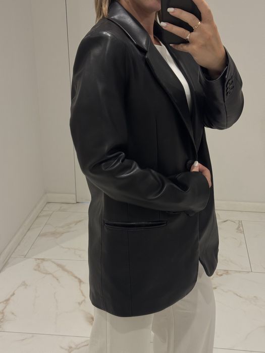 Шкіряний чорний піджак Зара