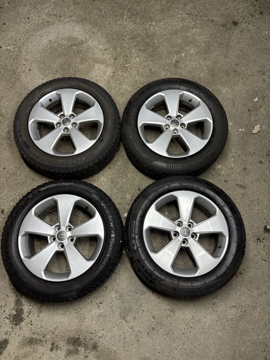 Opel 5 115 R17 з зимовою резиною 215/60/17