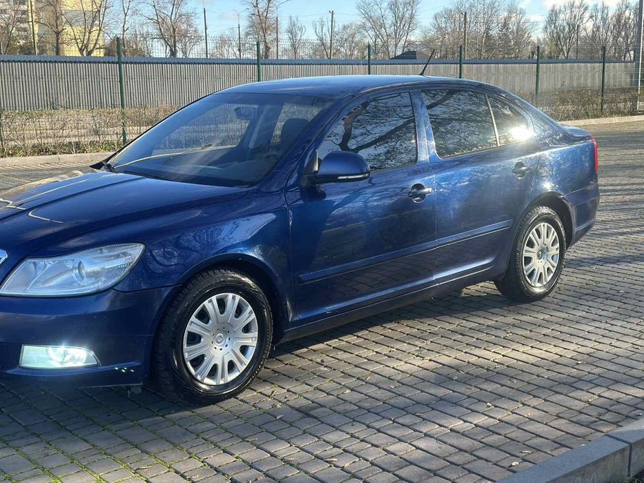 Продам Школу Октавия 2010 Года