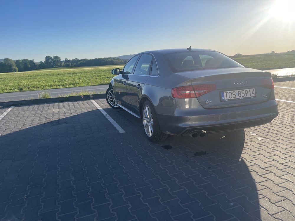 Audi a4 b8 lift 2.0 tfsi quattro