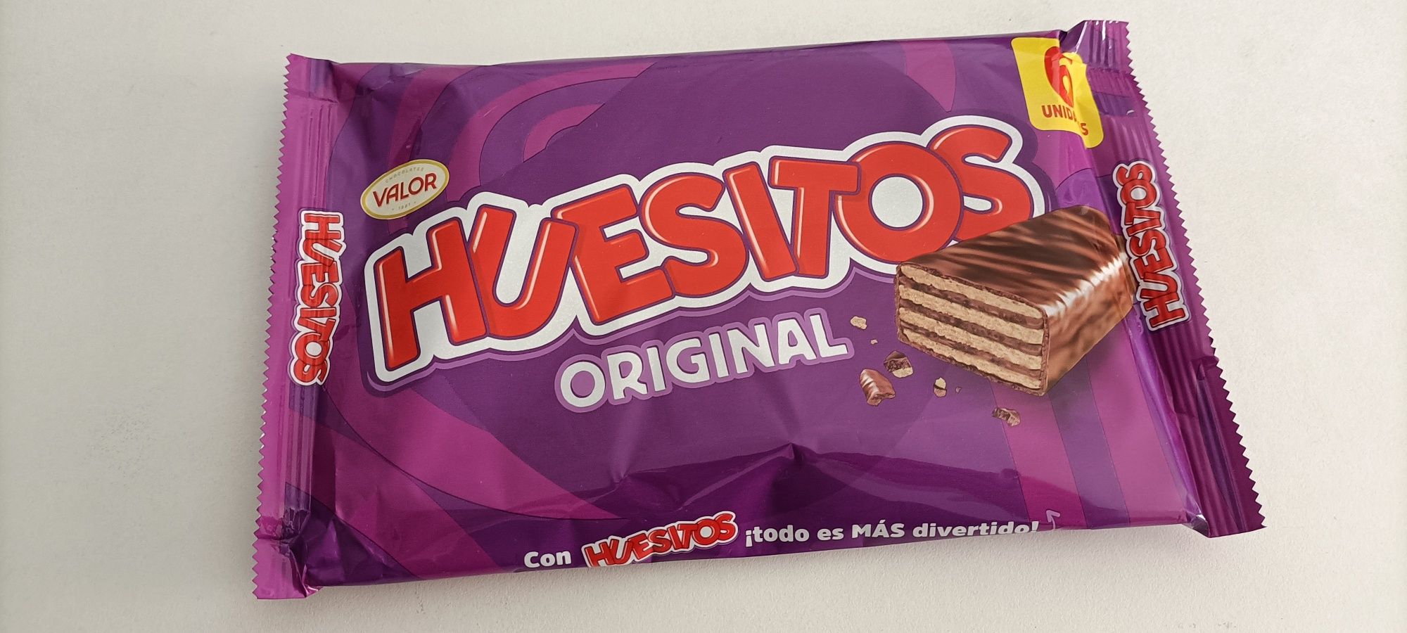 Huesitos - Barras de waffer com chocolate de leite pack 6x20g x5pacot.