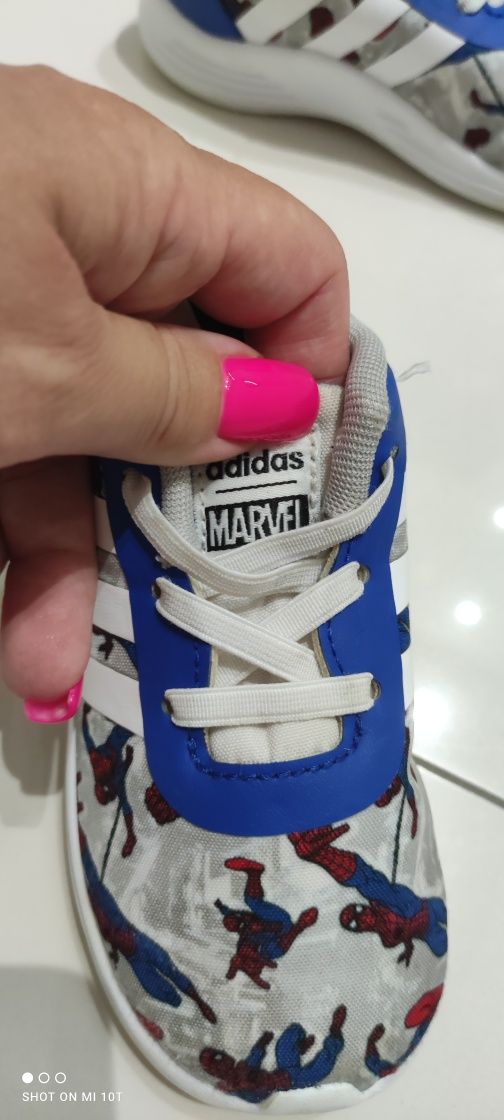 Buty Adidas Marvel