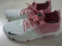 Buty Nike rozmiar. 39