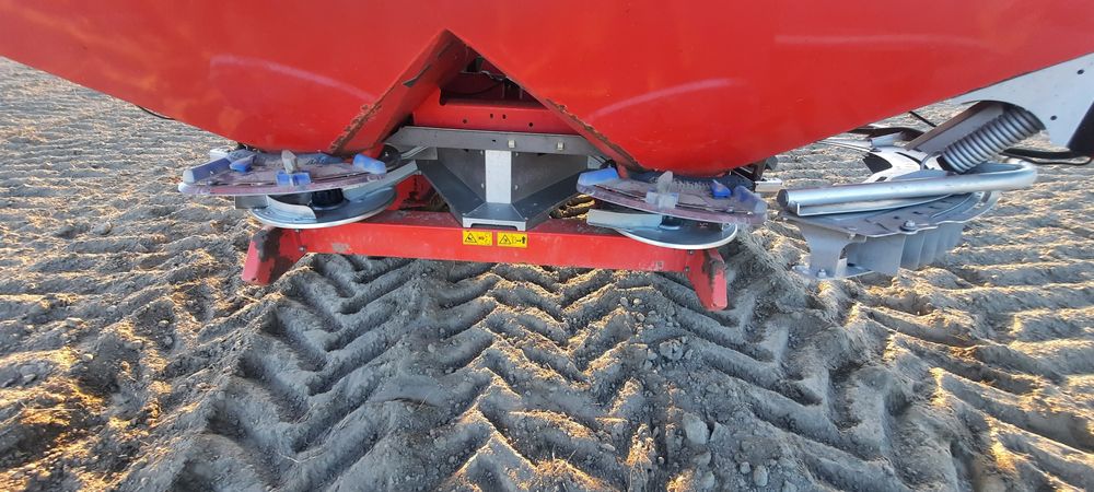 Kuhn Axis 20.1 Rauch rozsiewacz do nawozu 18-28  12-18 amazone zam