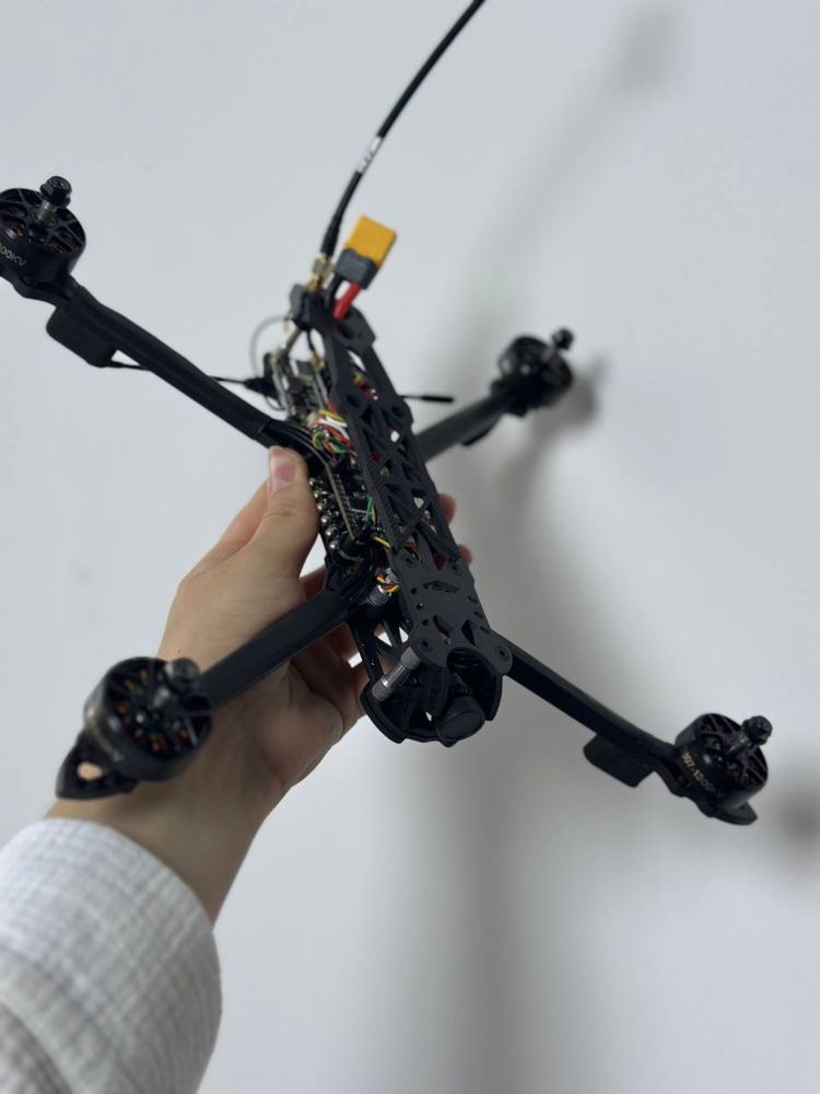 Fpv дрон 7д з комлпектом