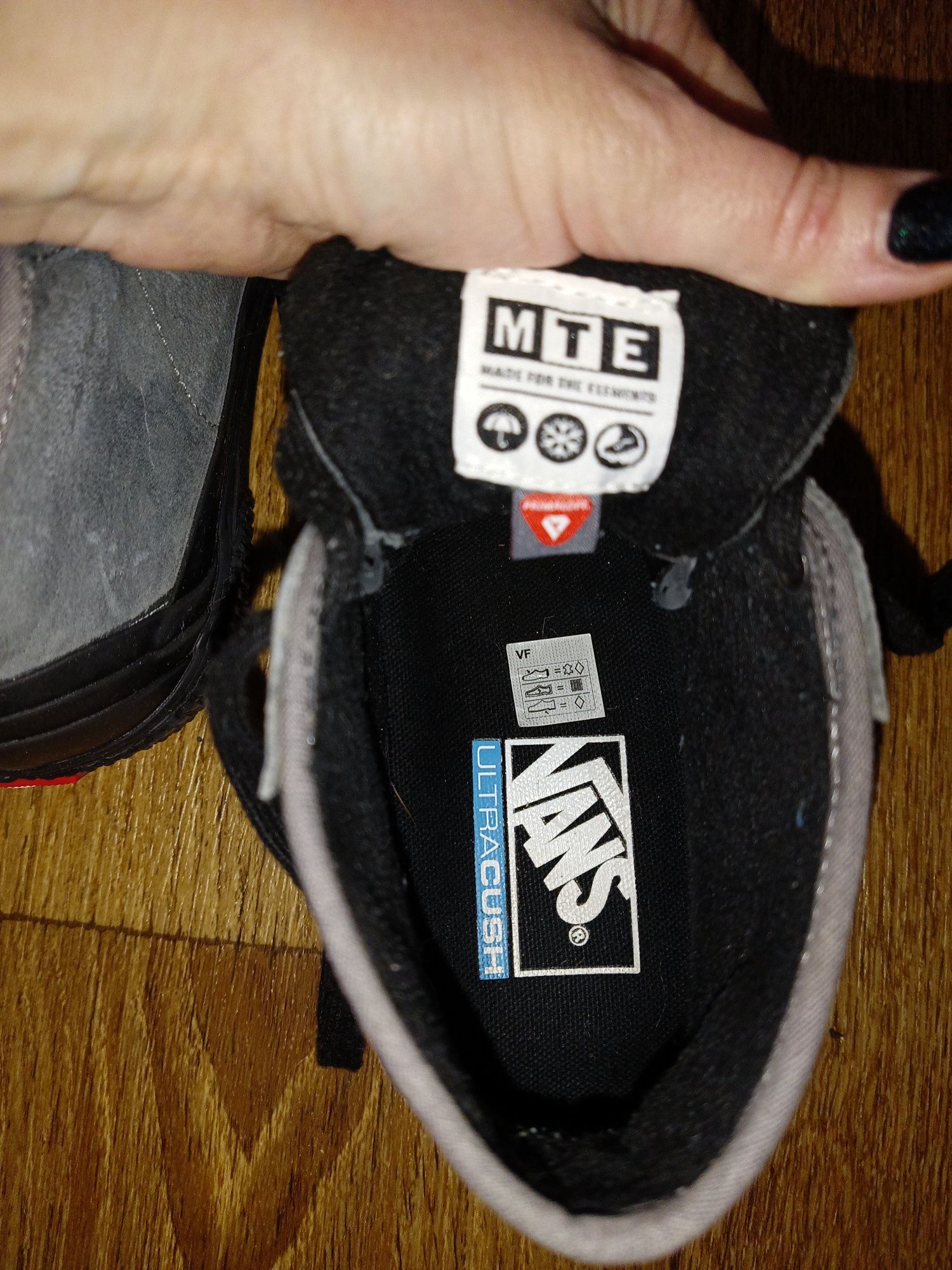 Хайтопи високі кеди Vans PrimaLoft