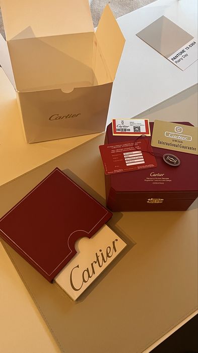 cartier panthere em estado NOVO