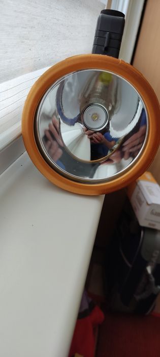 Фонарь-ПРОЖЕКТОР светодиодний с павербанком