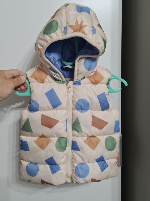 Nowy ocieplacz kamizelka dla chłopca rozmiar 74. Sinsay