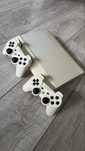 Konsola PlayStation 3 White Super Slim 2 pady