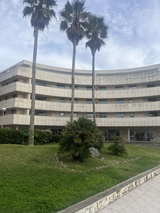 T1 em frente a praia