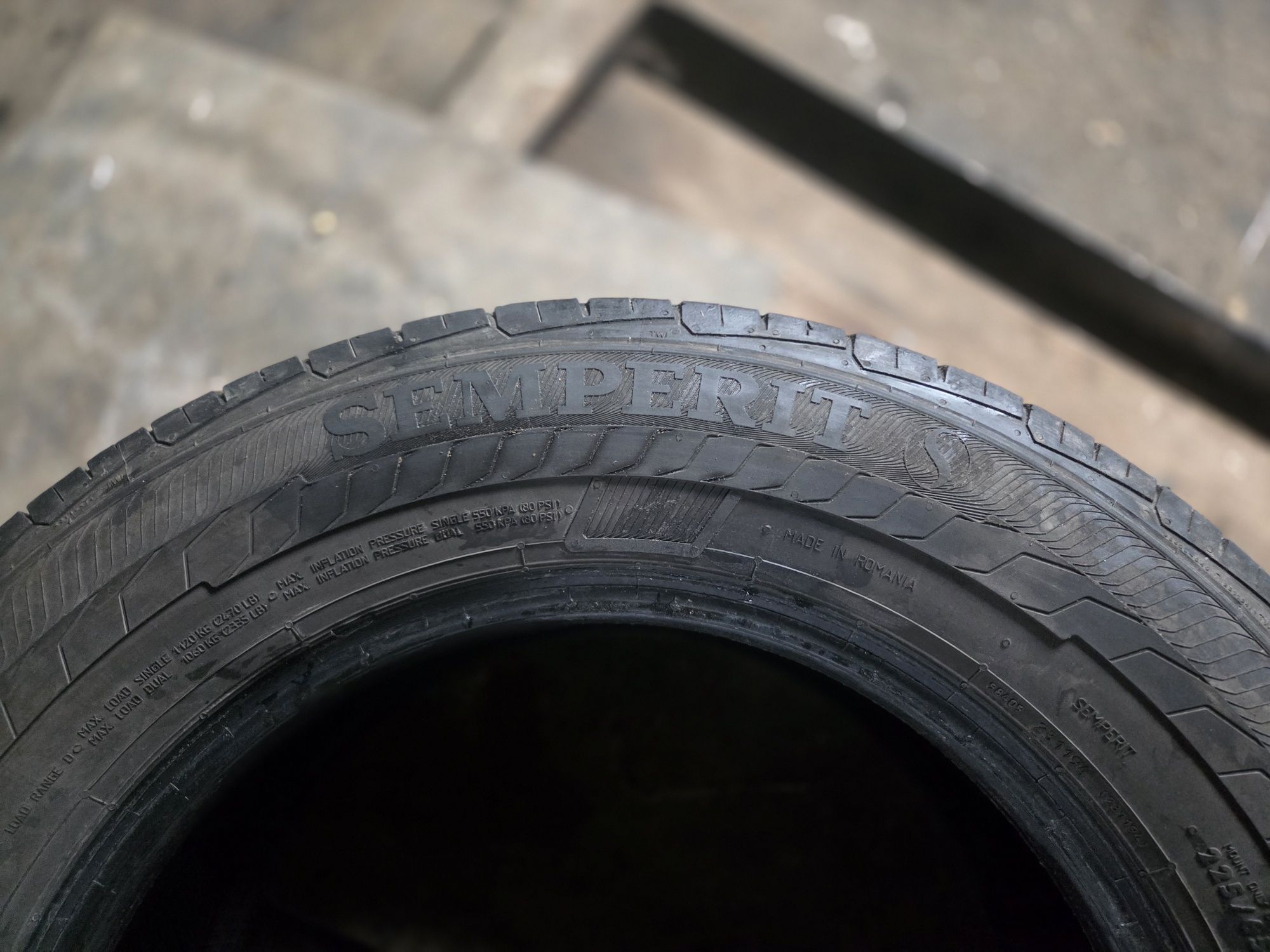 Opona letnia wzmacniana 225/65R16C SEMPERIT VAN-LIFE 2 2szt