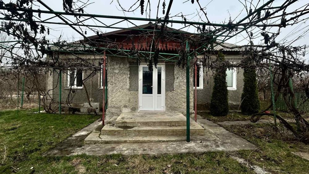 Продаю Будинок в селі Катеринка біля лісу.