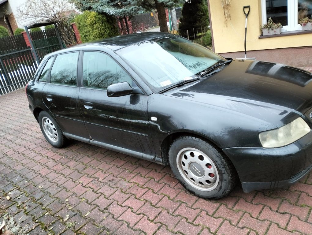 Audi a3 1,6benzyna