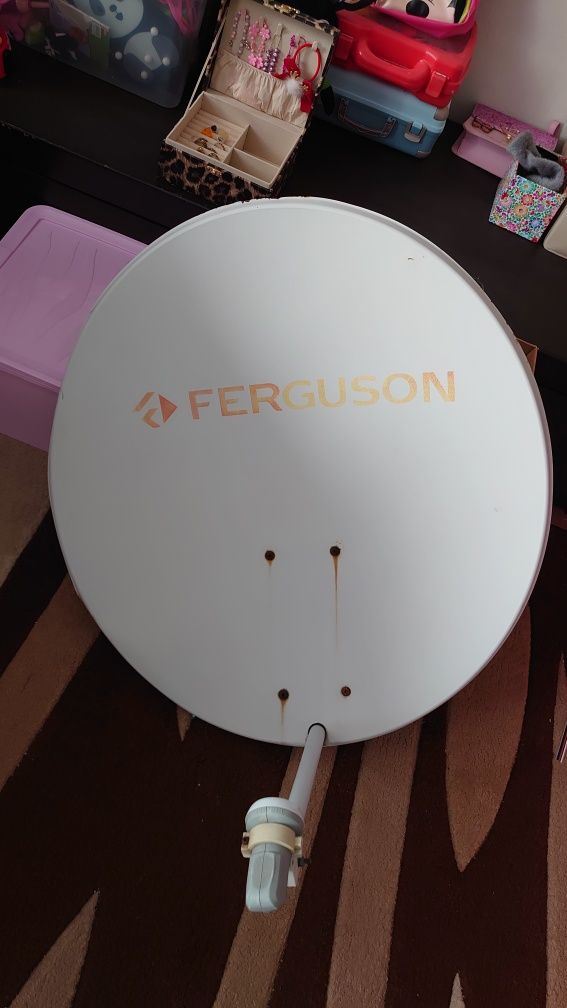 Antena satelitarna Ferguson 80 cm z konwerterem