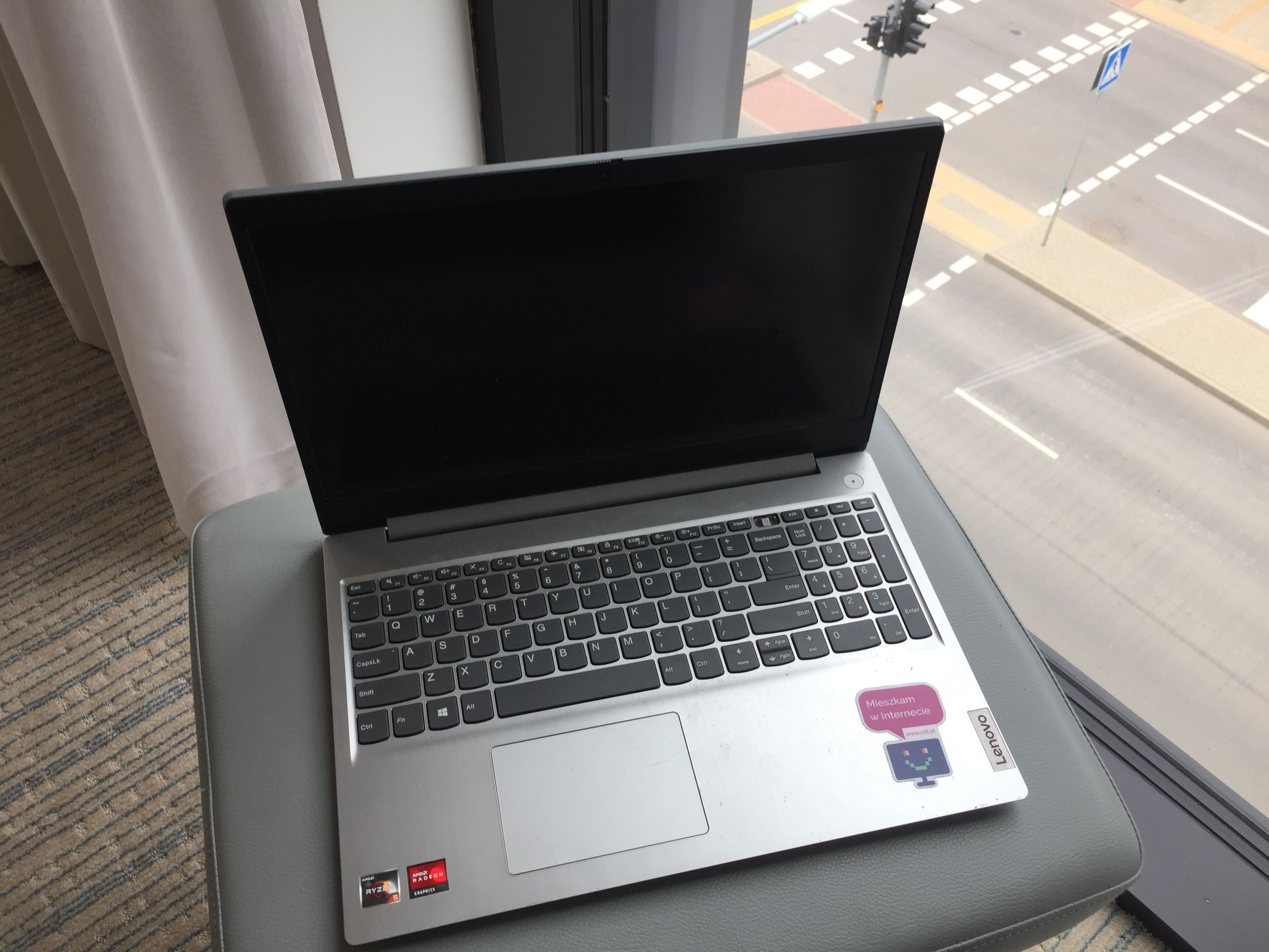 Lenovo laptop dobry do pracy