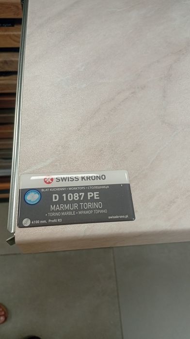 Dwa Blaty kuchenne marmur Torino firmy Swiss krono