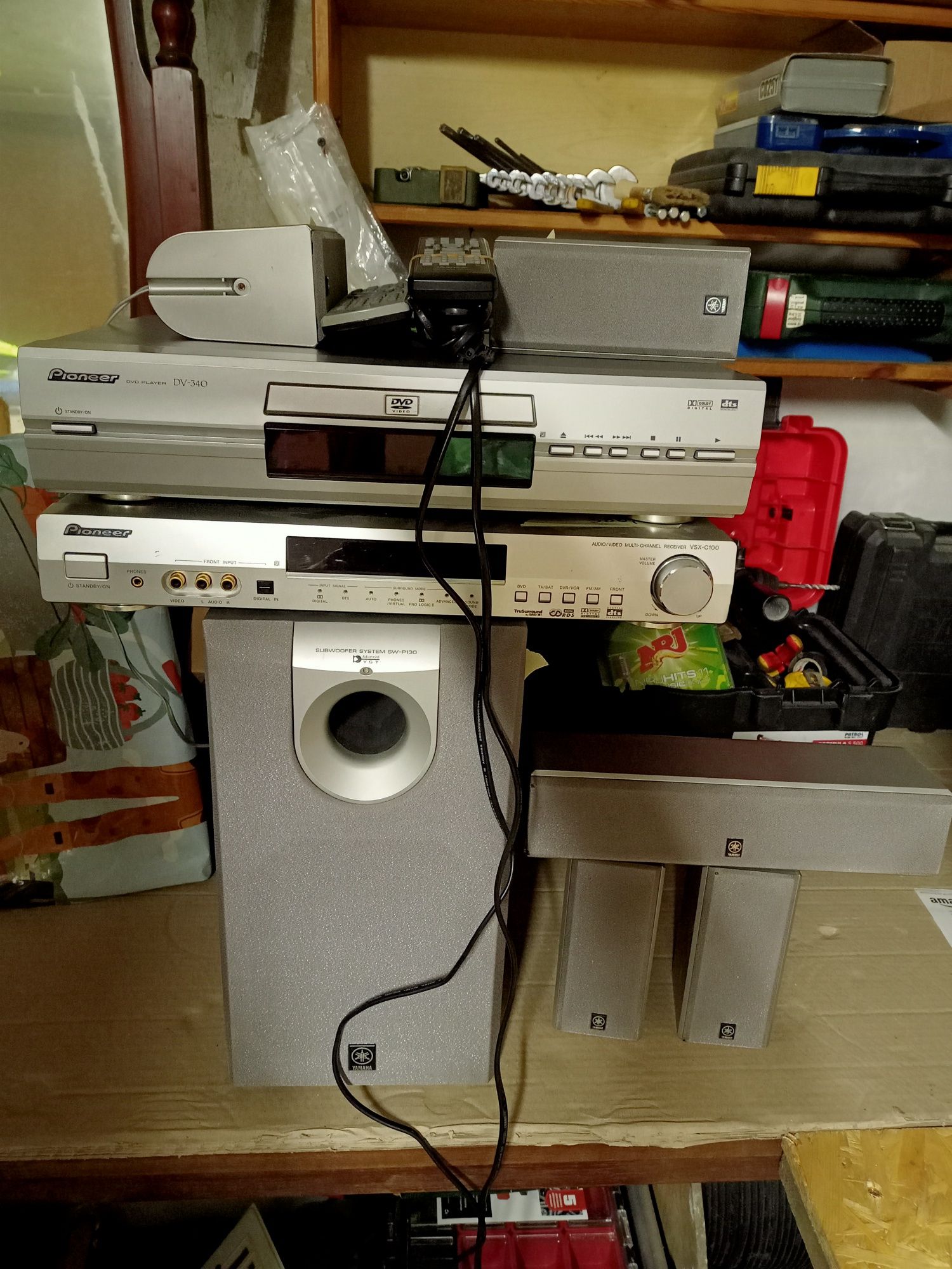 Amplituner Pioneer VSX-C100